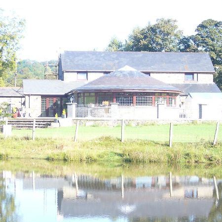 The Countryman Inn Llantrisant  Buitenkant foto